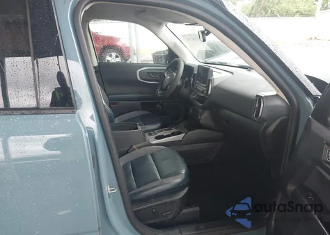 2022 Ford Bronco Sport Outer Banks z USA, uszkodzony, nr VIN 3FMCR9C65NRD38343